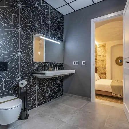 Trajano Premium Estudios By H Ayamonte