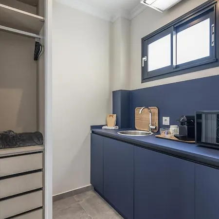 Trajano Premium Estudios By H Apartment