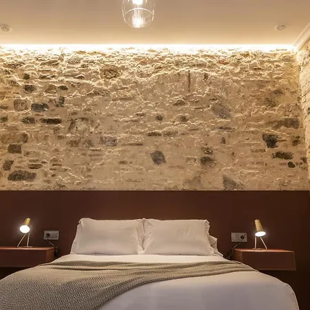 Trajano Premium Estudios By H *